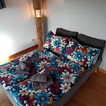 Herrenschmiede Tatil Evi *